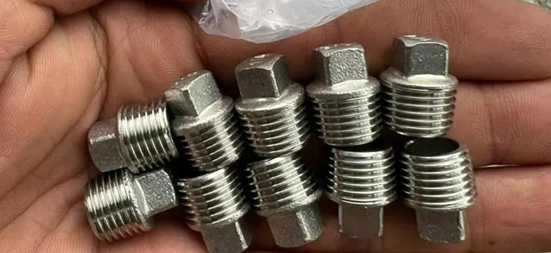 Nút bịt ren inox